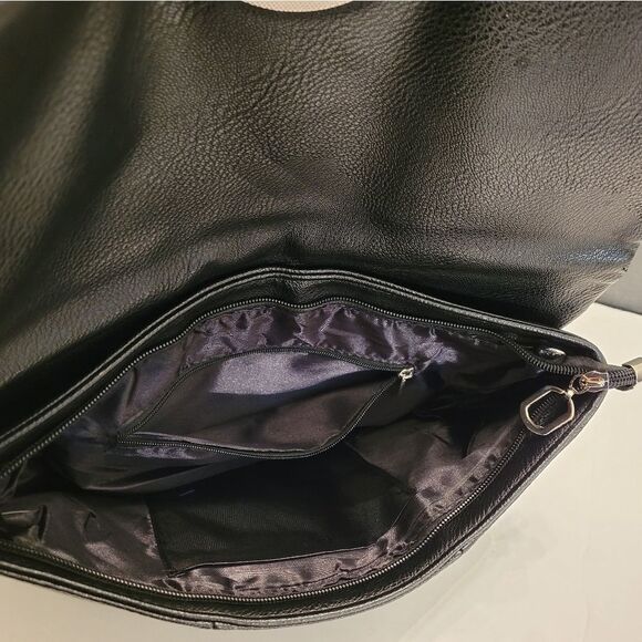 BRAND NEW EXLARGE BLACK CLUTCH - Picture 14 of 16